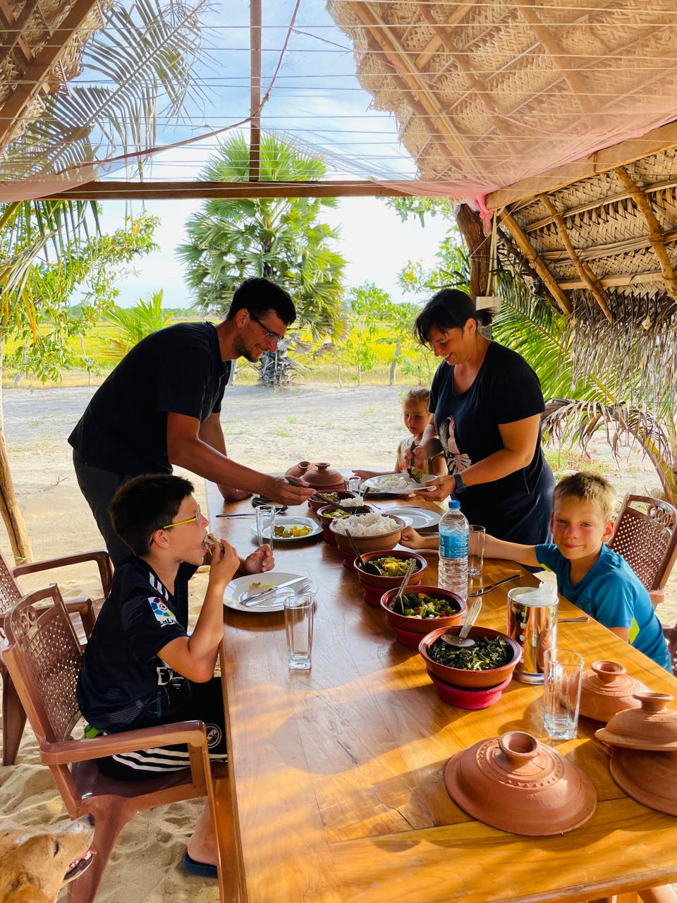 Family lunch with the hosts